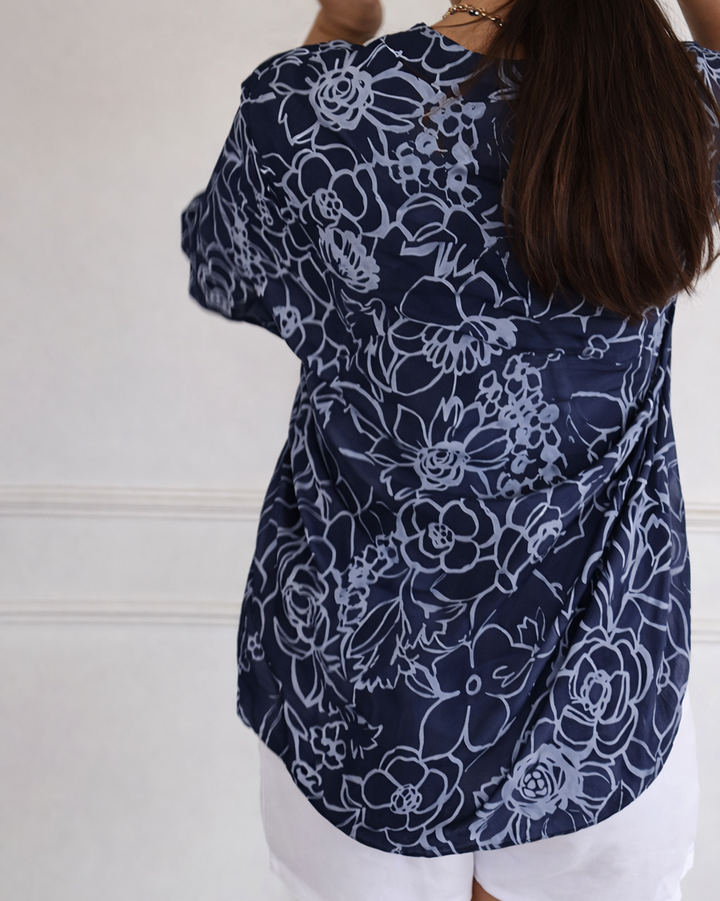 Elora™ | Elegant Blouse with Pocket - Maison Léa &amp; Lou