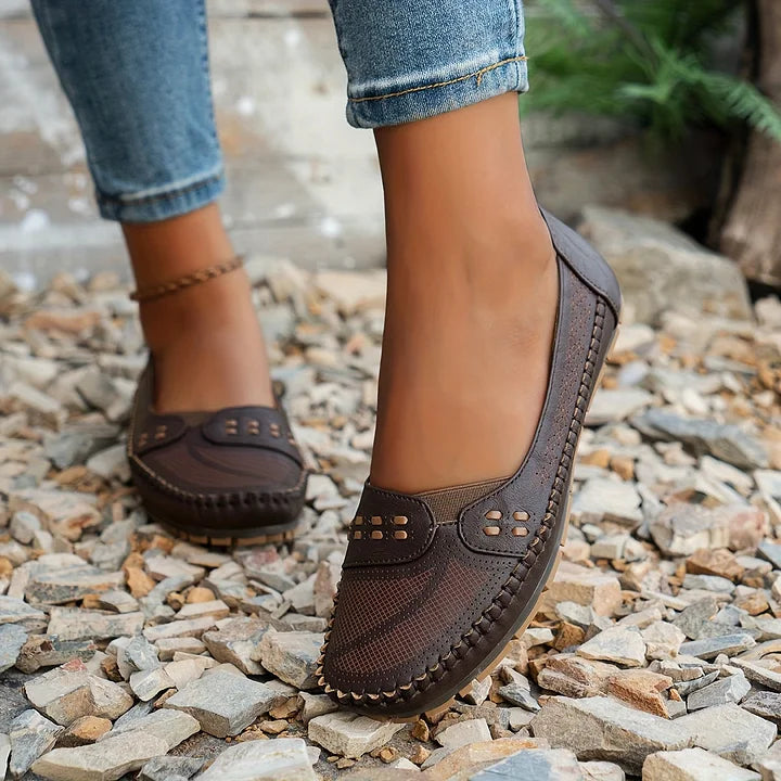 AINA™ - Everyday Ease Ortho Slides - Maison Léa & Lou