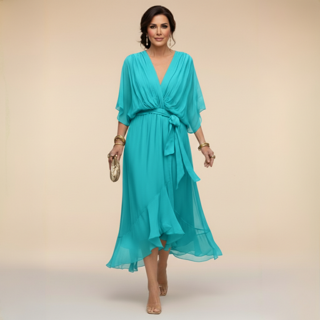 Bella - Flowing V-Neck Silhouette Dress - Maison Léa &amp; Lou