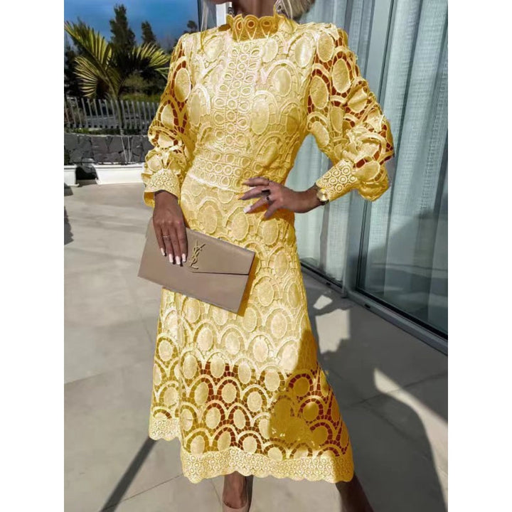 NOA™ – Delicate Lace Midi Dress - Maison Léa &amp; Lou