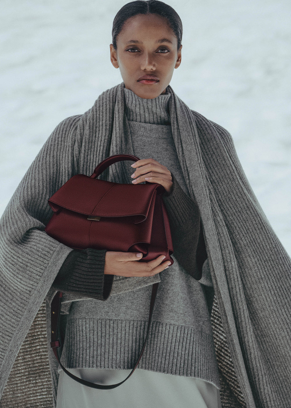 Mokki - Textured Black Cherry - Maison Léa & Lou