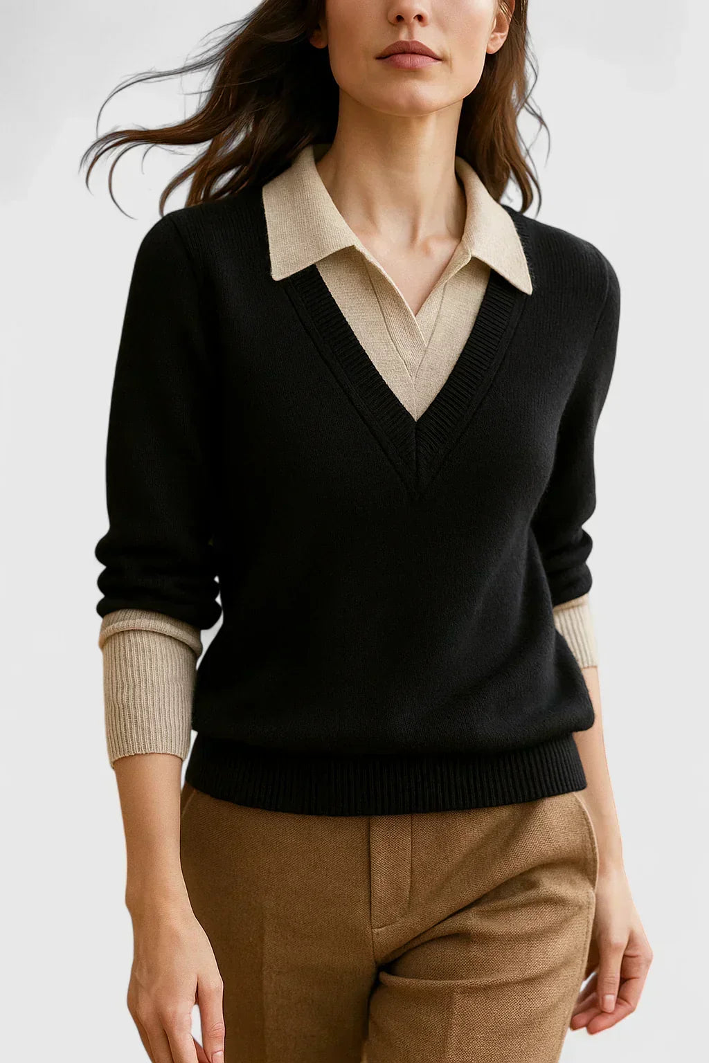 Pauline | Collared V-Neck Sweater - Maison Léa &amp; Lou