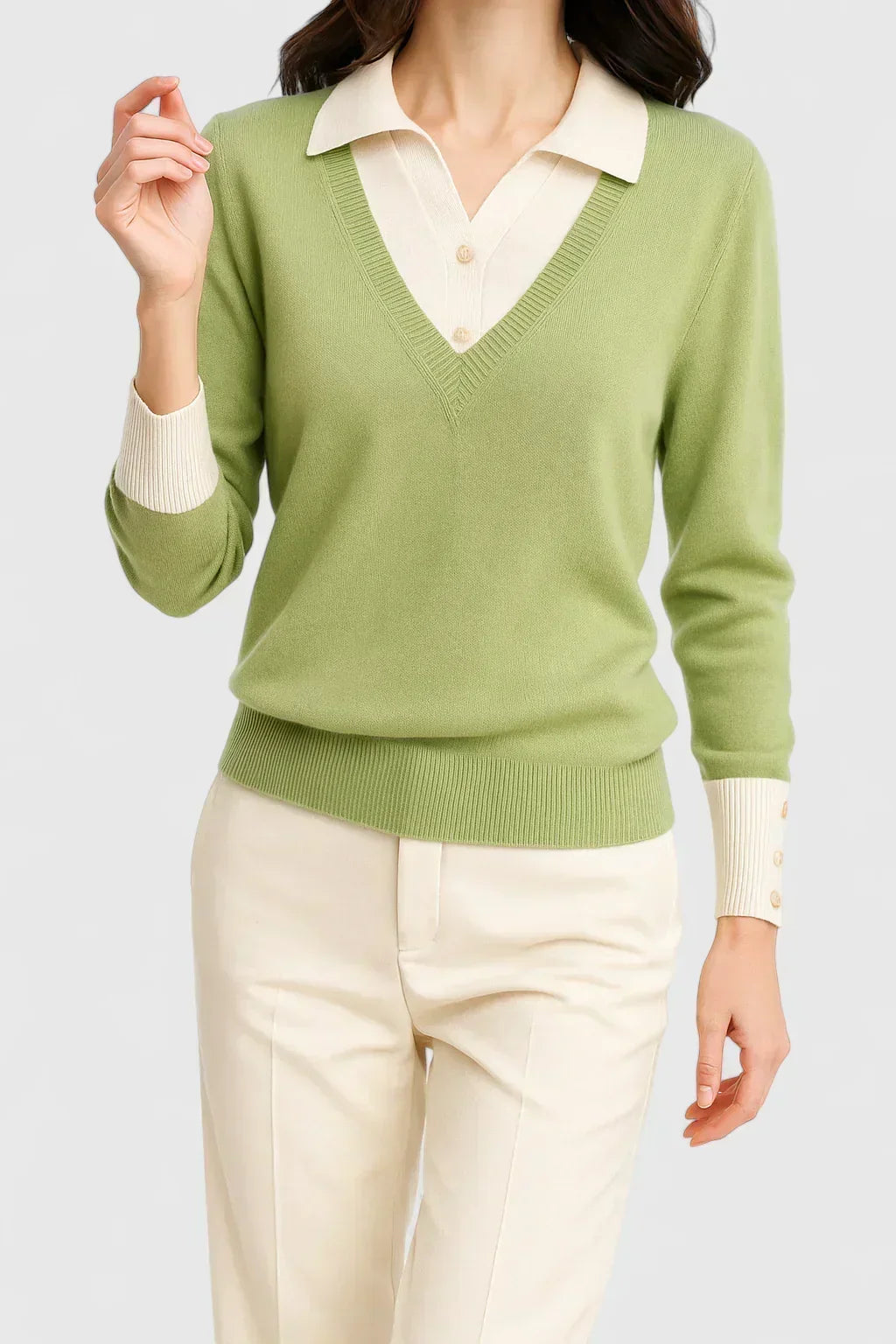 Pauline | Collared V-Neck Sweater - Maison Léa &amp; Lou