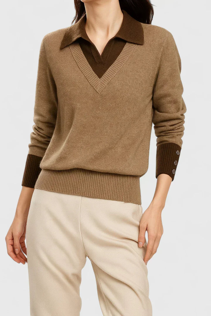 Pauline | Collared V-Neck Sweater - Maison Léa &amp; Lou