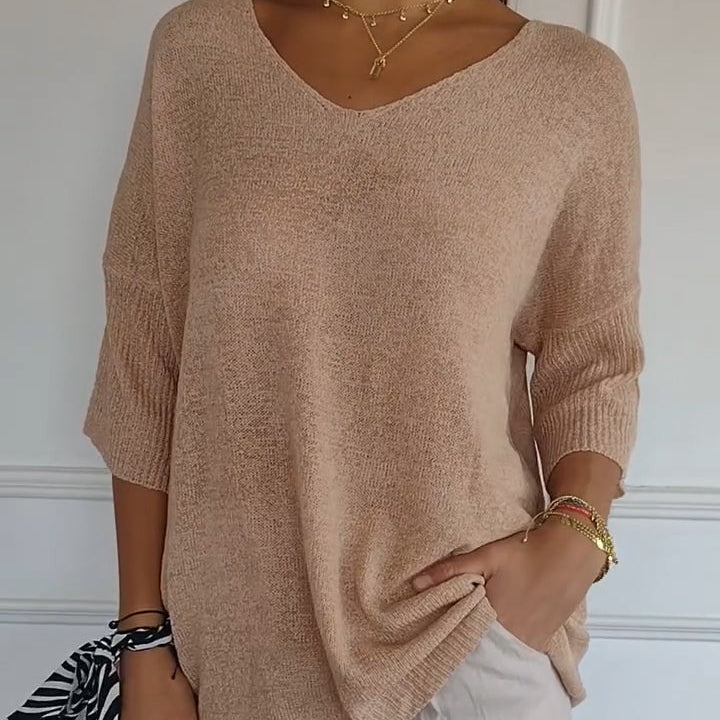 Lauren™ | Casual V-Neck Top - Maison Léa & Lou