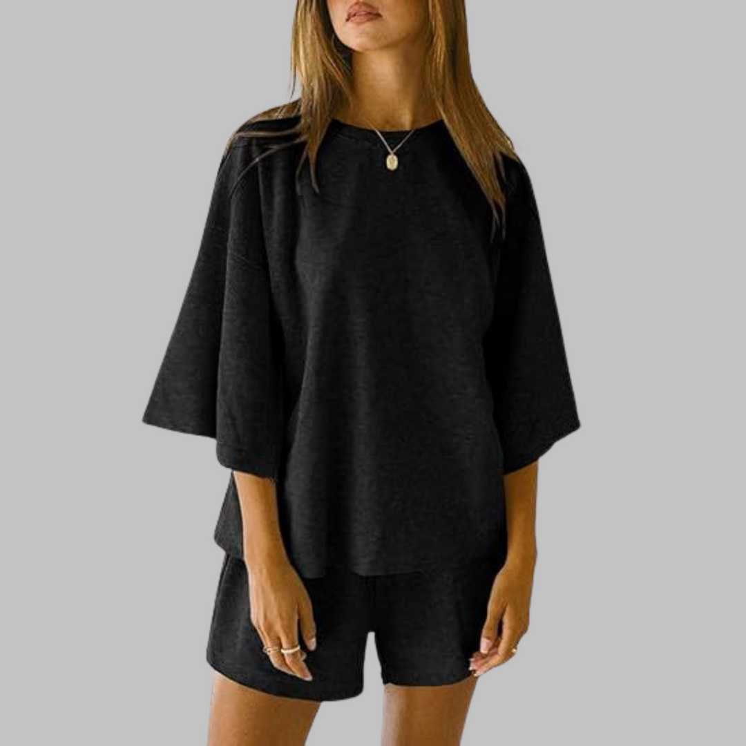 TIYA™ - Casual Top and Shorts Lounge Set - Maison Léa &amp; Lou