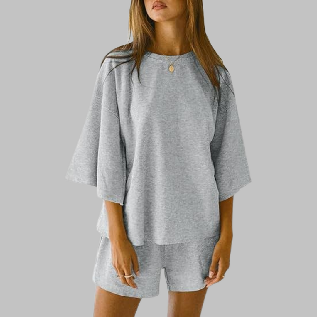 TIYA™ - Casual Top and Shorts Lounge Set - Maison Léa &amp; Lou
