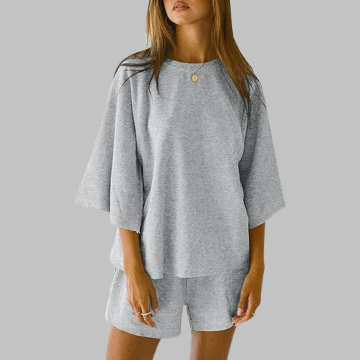 TIYA™ - Casual Top and Shorts Lounge Set - Maison Léa &amp; Lou