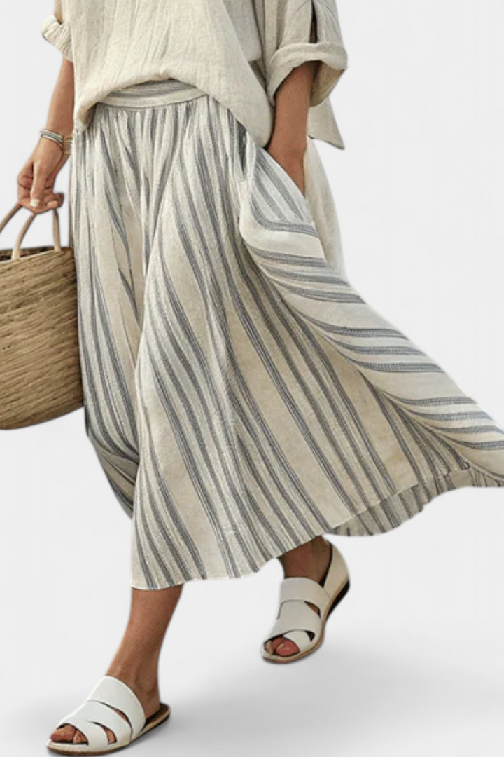 Aurcyn | Comfortable Loose Blouse &amp; Striped Midi Skirt - Maison Léa &amp; Lou