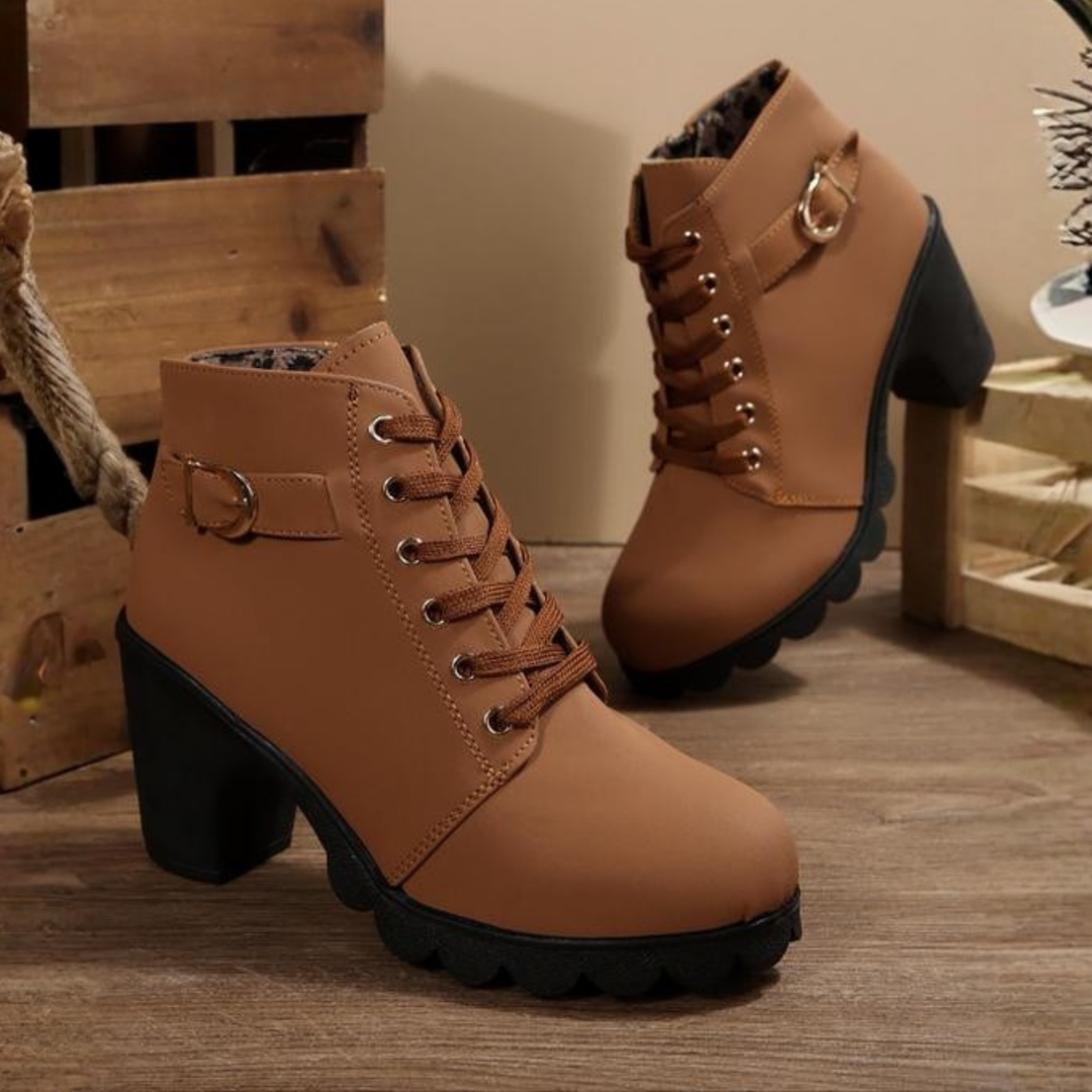 KATNI™ - Chic Lace-Up Metal Buckle Chunky Ankle Boots - Maison Léa &amp; Lou
