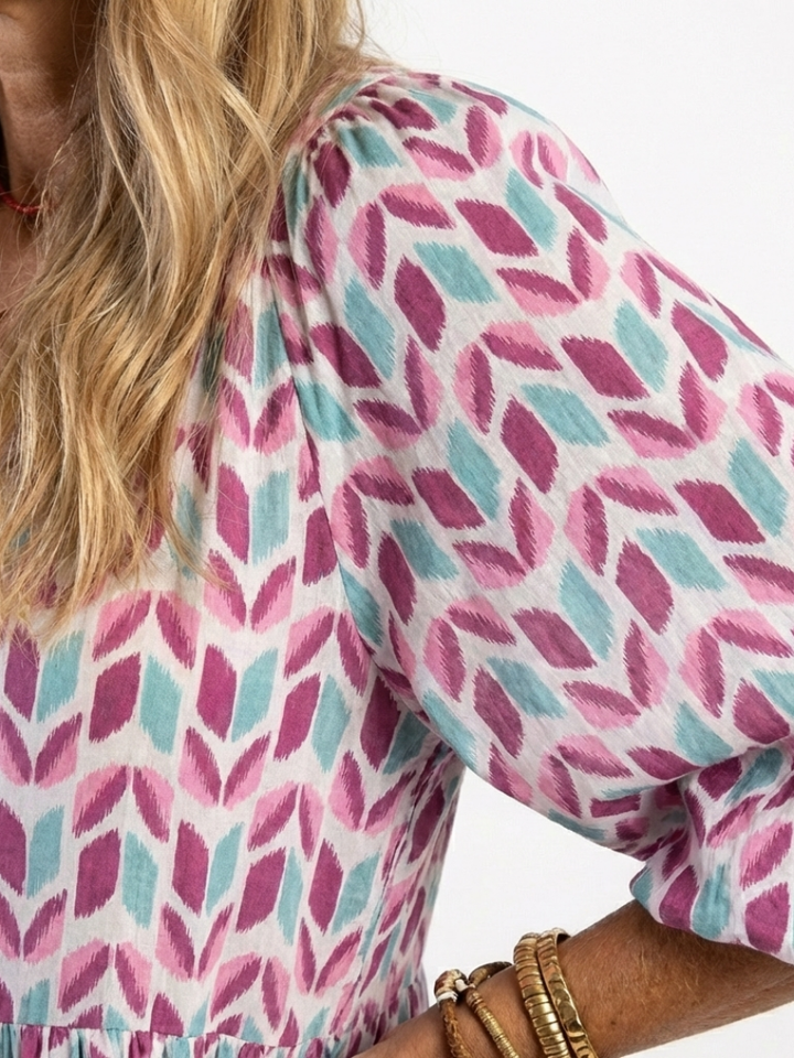 MIREYA | GEOMETRIC PRINT LONG SLEEVE TIERED MIDI DRESS - Maison Léa &amp; Lou