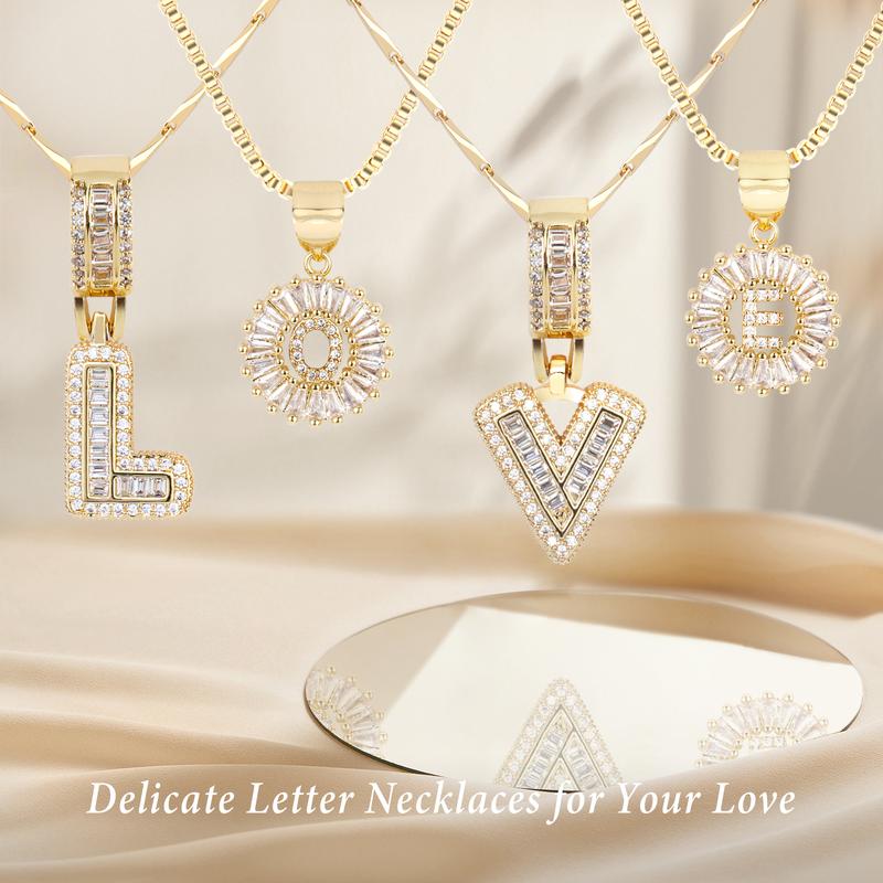 AISHA™ - Elegant 2-Pack Initial Letter Pendant Necklaces - Maison Léa &amp; Lou