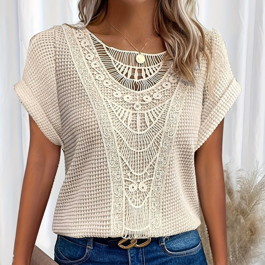 Flora™ |  Detailed Knitted Top - Maison Léa & Lou