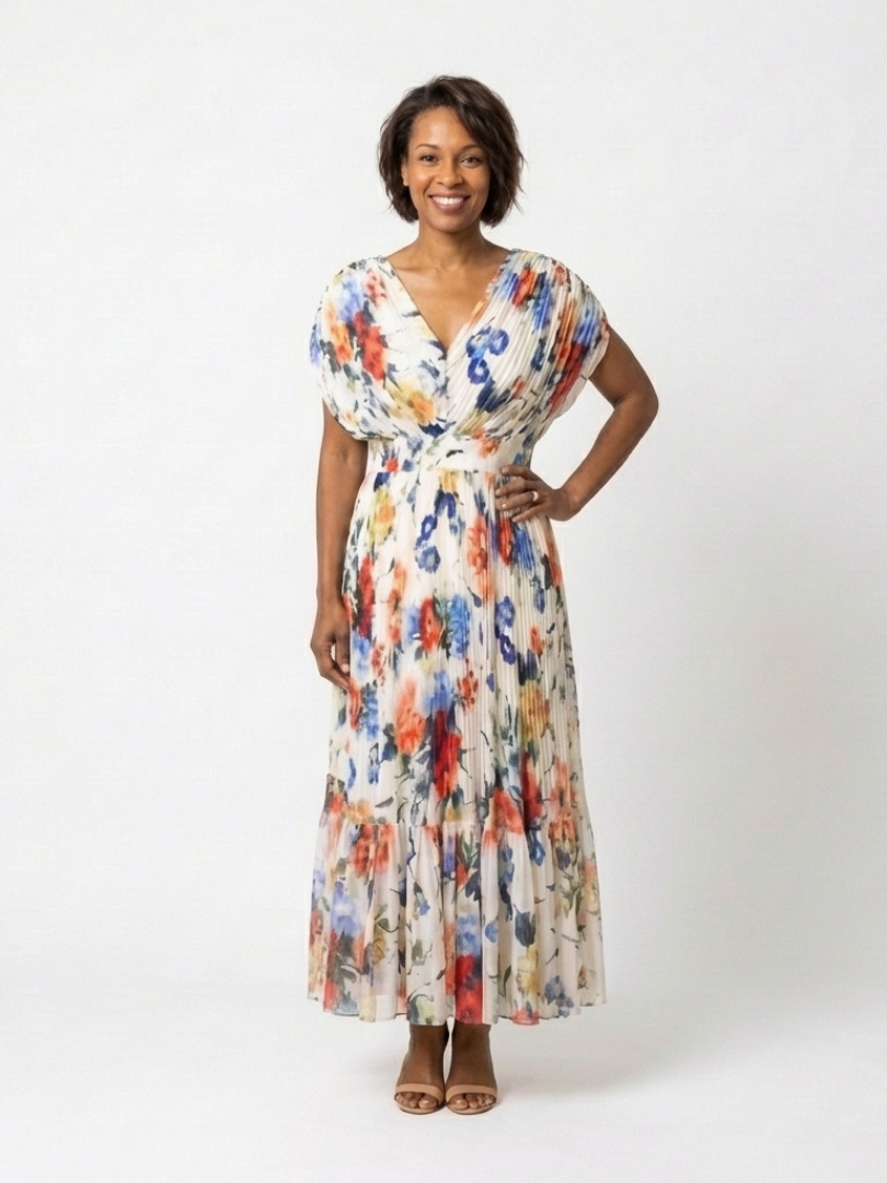 Savannah | Short Sleeve Pleated Floral Midi Dress - Maison Léa &amp; Lou
