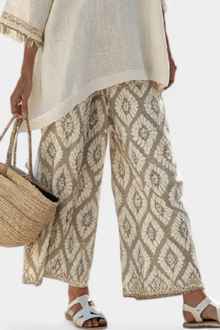 Alverra | Sophisticated Top &amp; Casual Pants Set - Maison Léa &amp; Lou