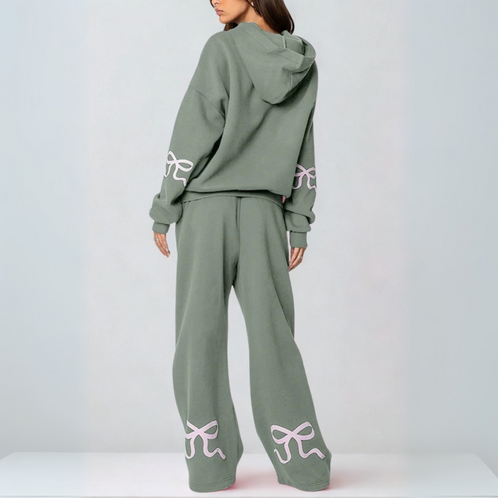TAMINA™ - Casual Oversized Sweatshirt and Wide Leg Pants - Maison Léa &amp; Lou