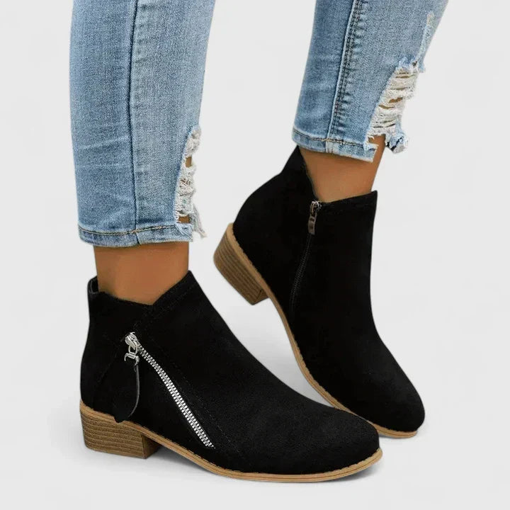 Marizheah | Orthopedic Boots - Maison Léa & Lou