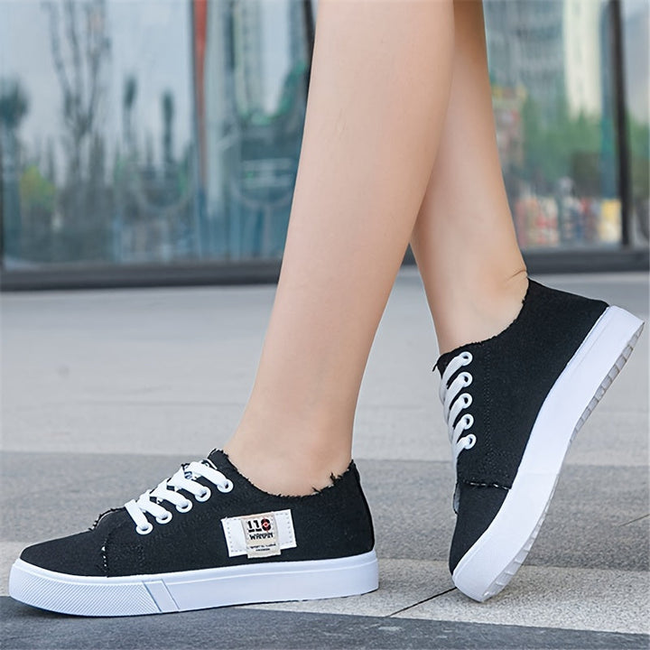 ANNA™ - Timeless Low-Top Sneakers - Maison Léa &amp; Lou