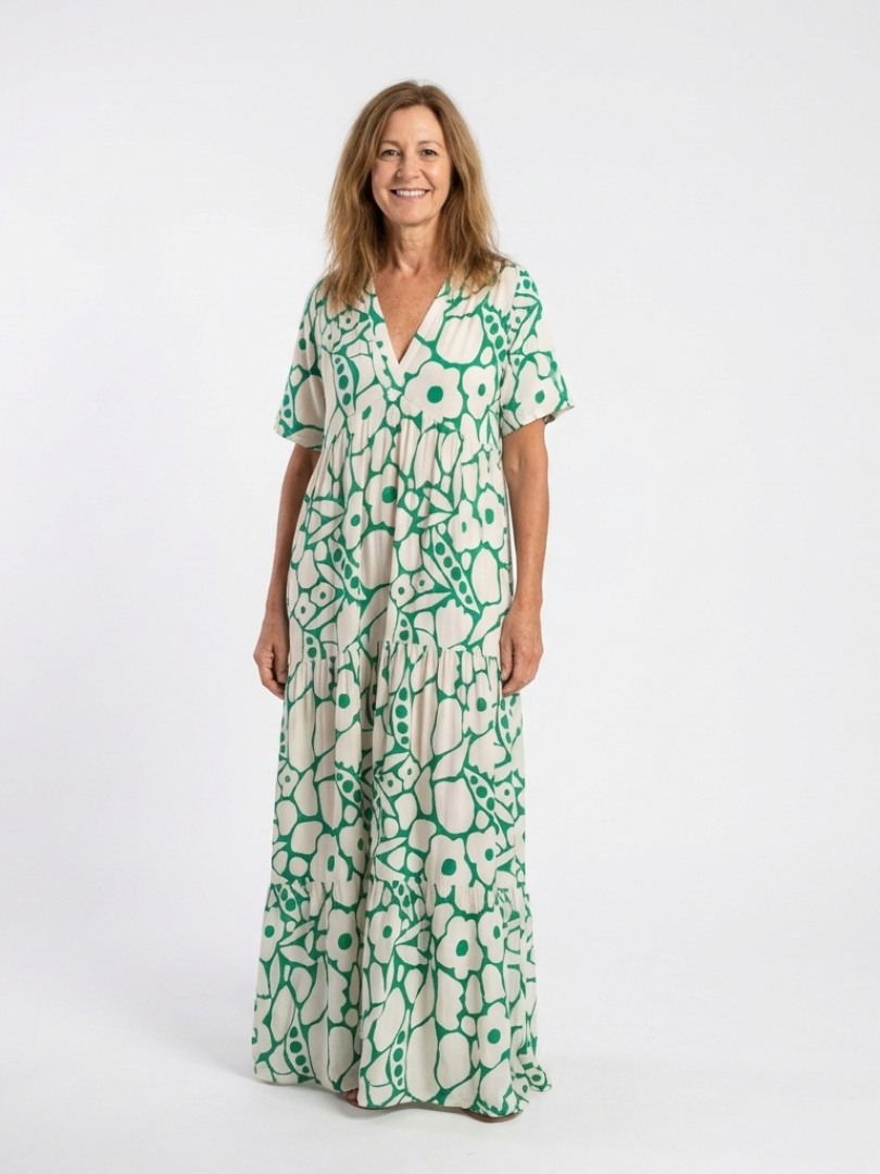 Zuleika | Short Sleeve V Neck Floral Midi Dress - Maison Léa & Lou