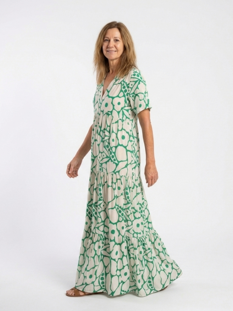 Zuleika | Short Sleeve V Neck Floral Midi Dress - Maison Léa &amp; Lou
