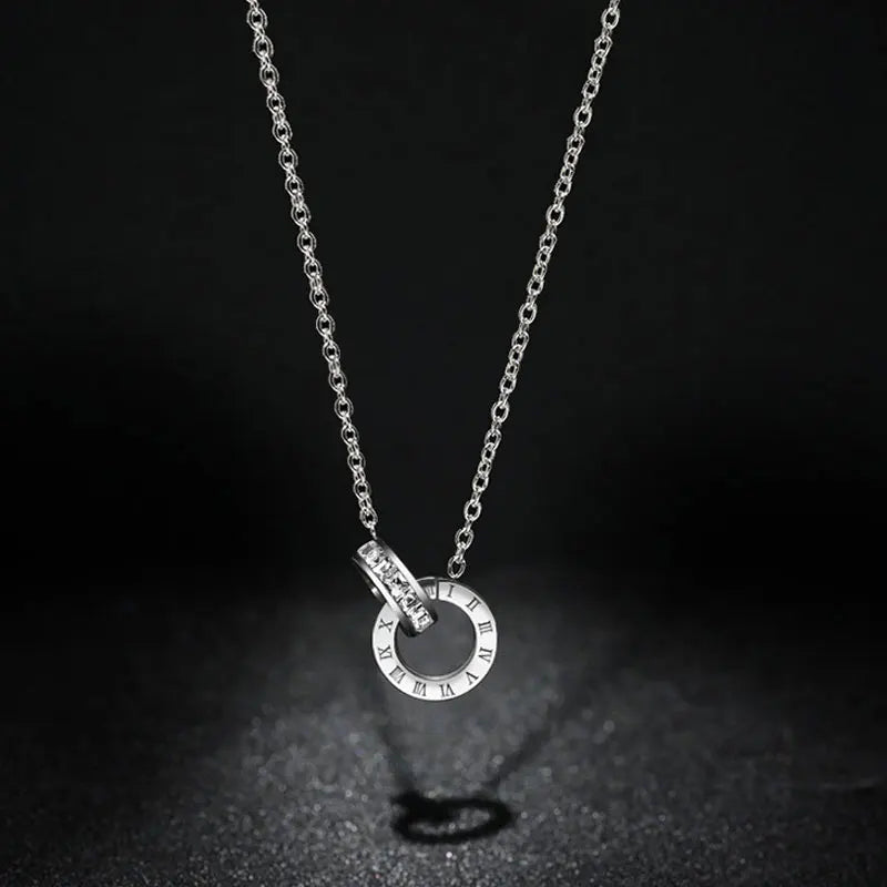 CYNTHIA™ – Roman Numeral Charm Necklace - Maison Léa & Lou