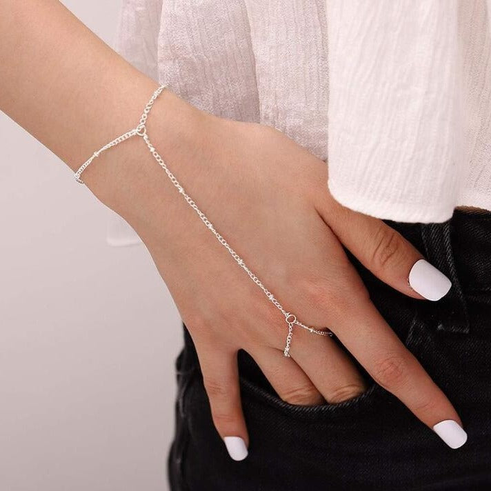 MYLENE™ – Dainty Hand Chain Bracelet - Maison Léa &amp; Lou