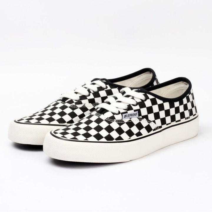 CLIONA™ - Classic Slip-On Checkered Uni-Sex Footwear - Maison Léa &amp; Lou