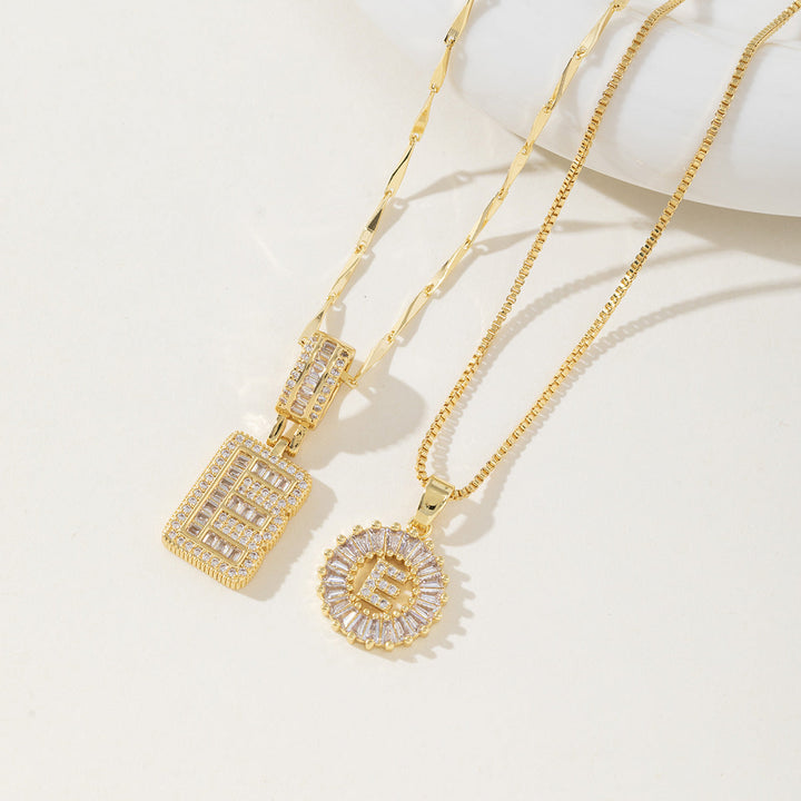 AISHA™ - Elegant 2-Pack Initial Letter Pendant Necklaces - Maison Léa &amp; Lou