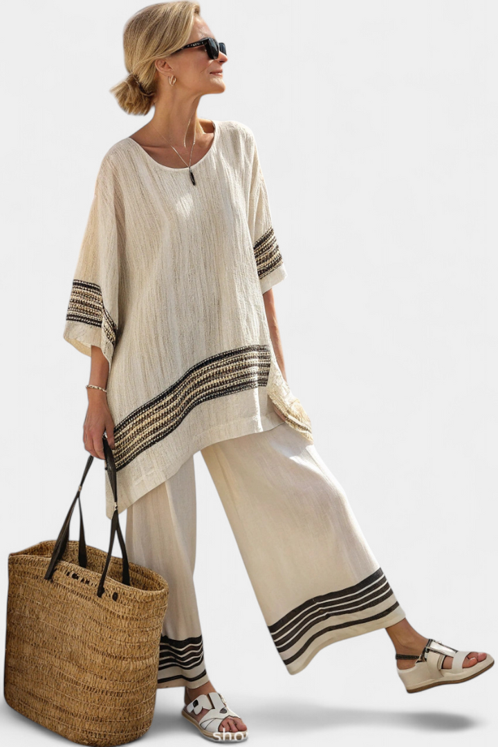 Harlowe | Elegant Black-Striped Linen Top &amp; Flowing Pants - Maison Léa &amp; Lou