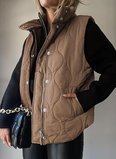 DARCY™ - Chic Lightweight Button-Up Puffer Vest
