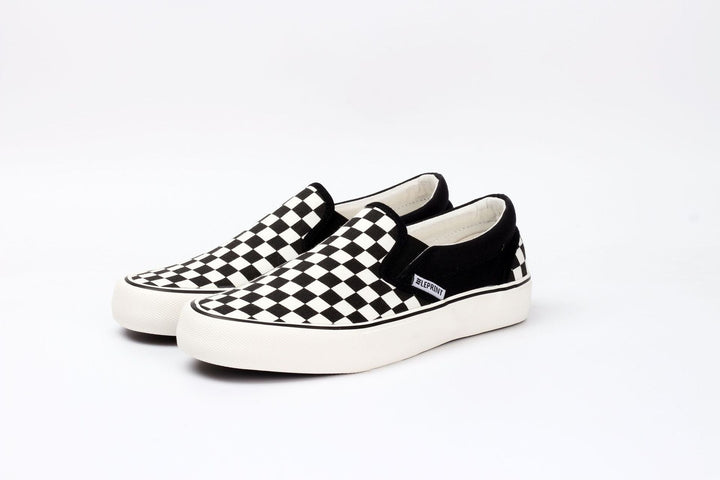 CLIONA™ - Classic Slip-On Checkered Uni-Sex Footwear - Maison Léa &amp; Lou