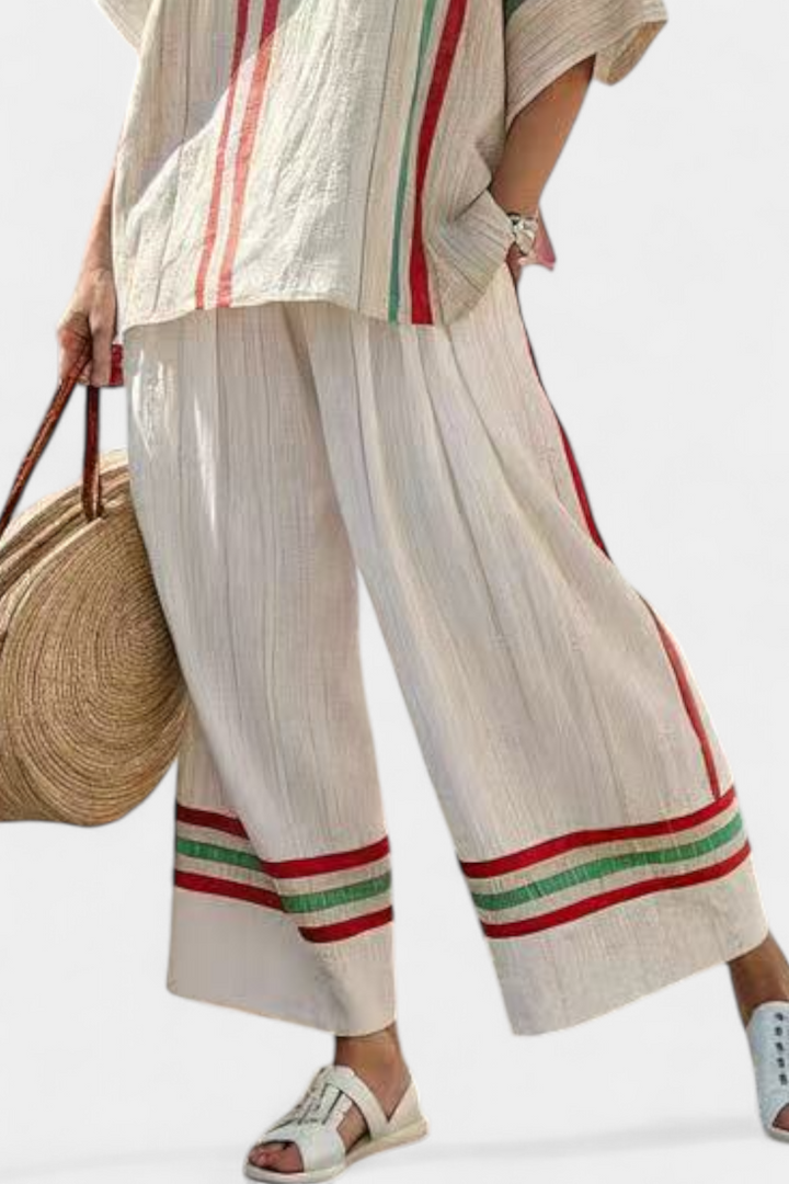 Truvane | Comfortable Boho Print Blouse &amp; Loose-Fit Pants - Maison Léa &amp; Lou