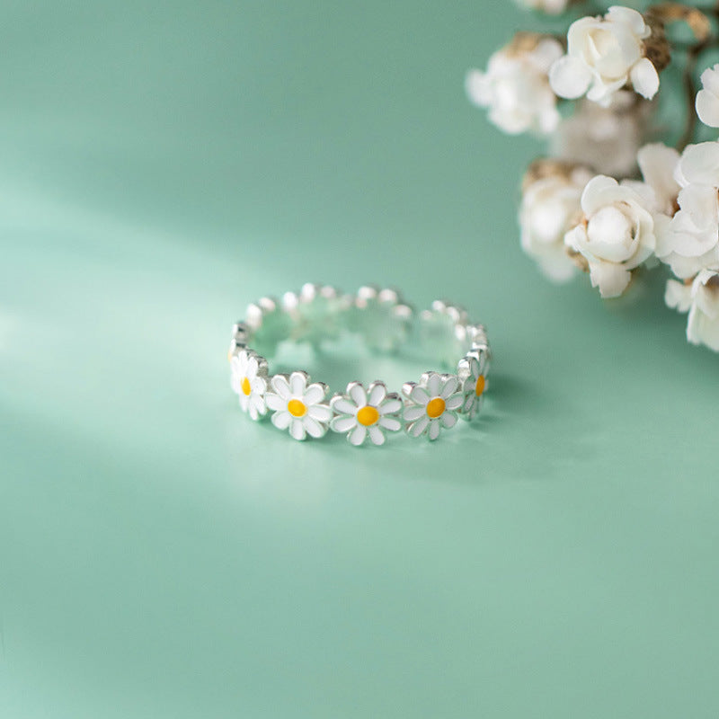 MAISY™ – Blooming Daisy Ring - Maison Léa & Lou