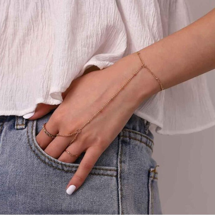 MYLENE™ – Dainty Hand Chain Bracelet - Maison Léa &amp; Lou