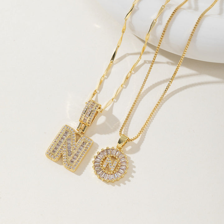 AISHA™ - Elegant 2-Pack Initial Letter Pendant Necklaces - Maison Léa &amp; Lou