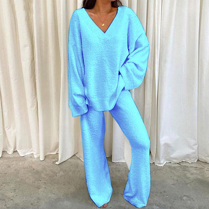 MULANA™ - Chic V-Neck Top and Wide Leg Pants Set - Maison Léa &amp; Lou