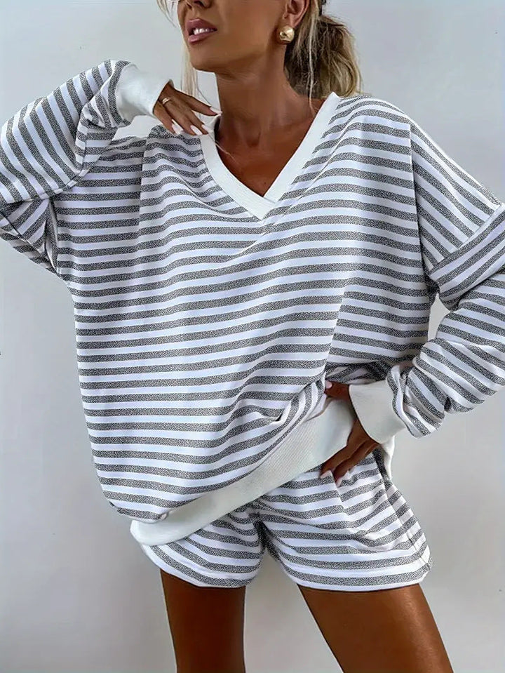 NOLANI™ – Relaxed Fit Striped V-Neck Lounge Set - Maison Léa &amp; Lou