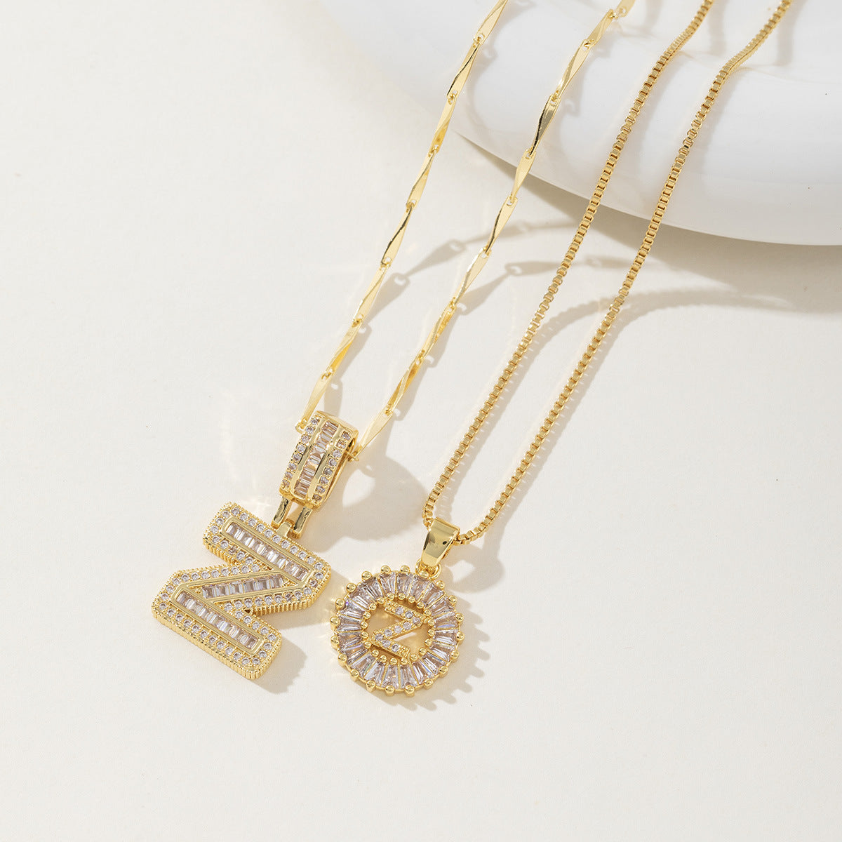 AISHA™ - Elegant 2-Pack Initial Letter Pendant Necklaces - Maison Léa & Lou