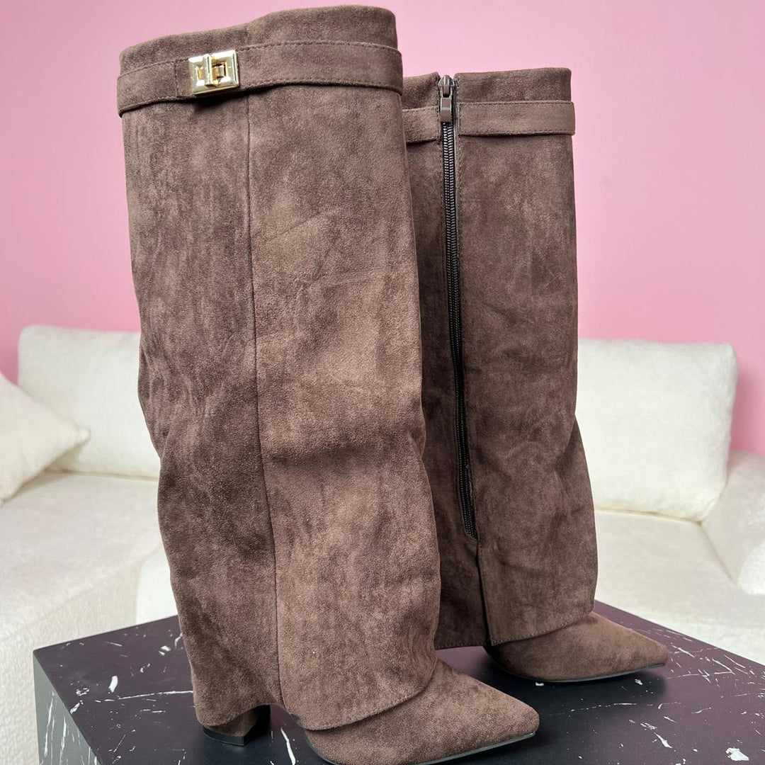 KIMMY™ - Brown Suede Boots - Maison Léa & Lou