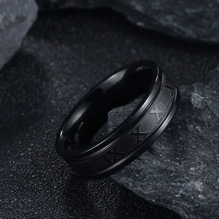 NOELLE™ – Modern Roman Numeral Ring - Maison Léa &amp; Lou