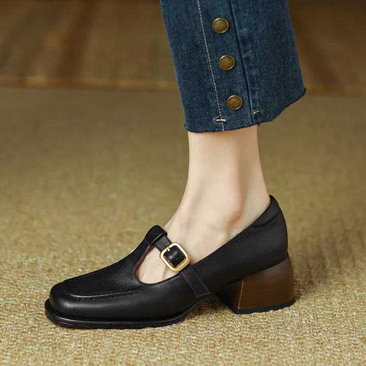 Ysolenne™ | T-Strap - Maison Léa &amp; Lou