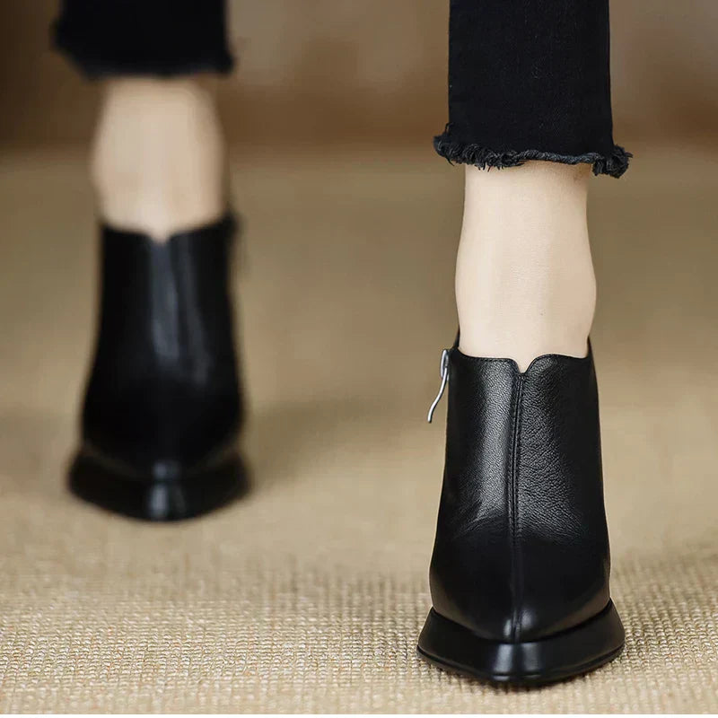 Carina™ | Stylish Pumps - Maison Léa &amp; Lou