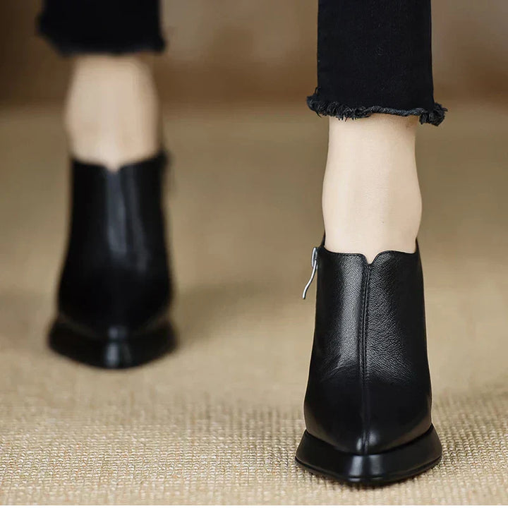 Carina™ | Stylish Pumps - Maison Léa &amp; Lou