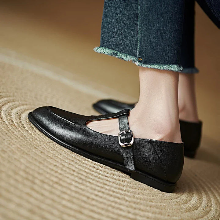 Selvana™ | Low Heeled Shoes - Maison Léa &amp; Lou