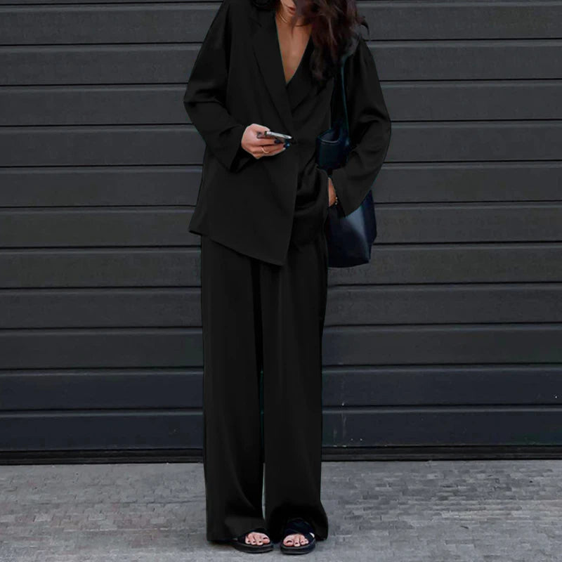 Tove™ | Stilfuldt Sæt i Silke-look - Maison Léa &amp; Lou