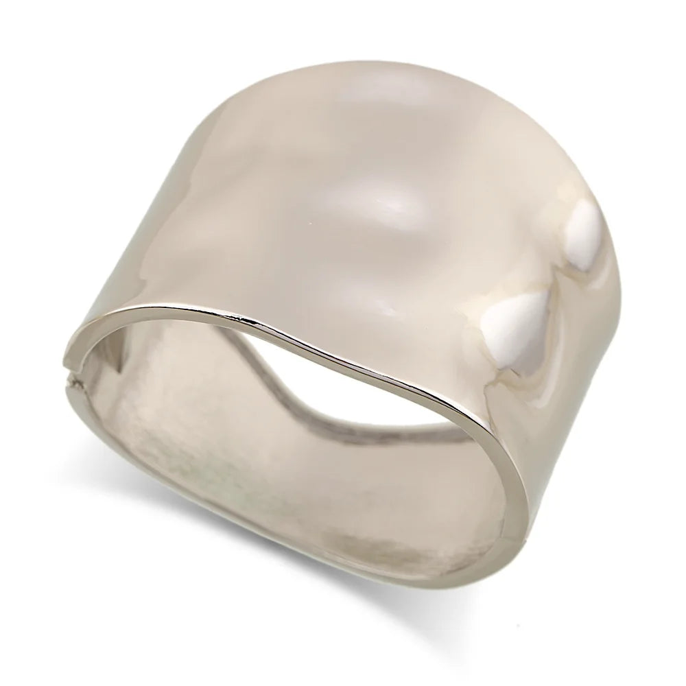 RAYNA™ – Chic Asymmetric Statement Bangle - Maison Léa &amp; Lou
