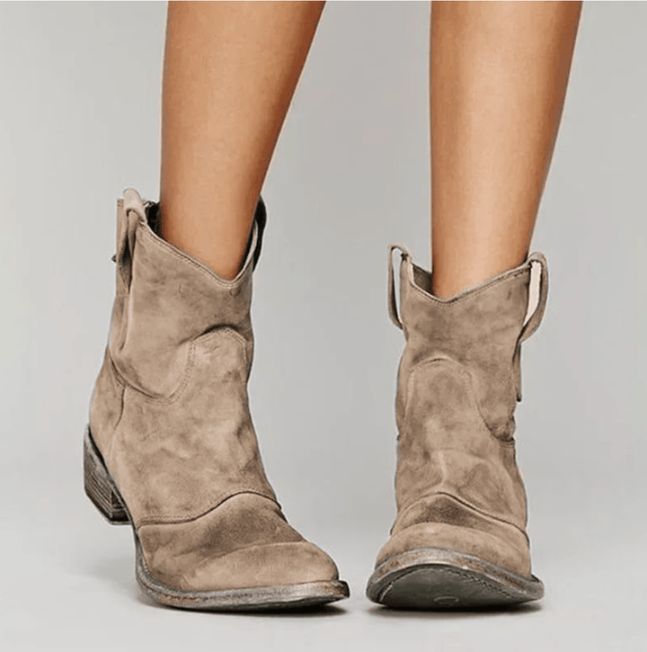 Charlotte - Suede-Orthopedic-Boots - Maison Léa &amp; Lou