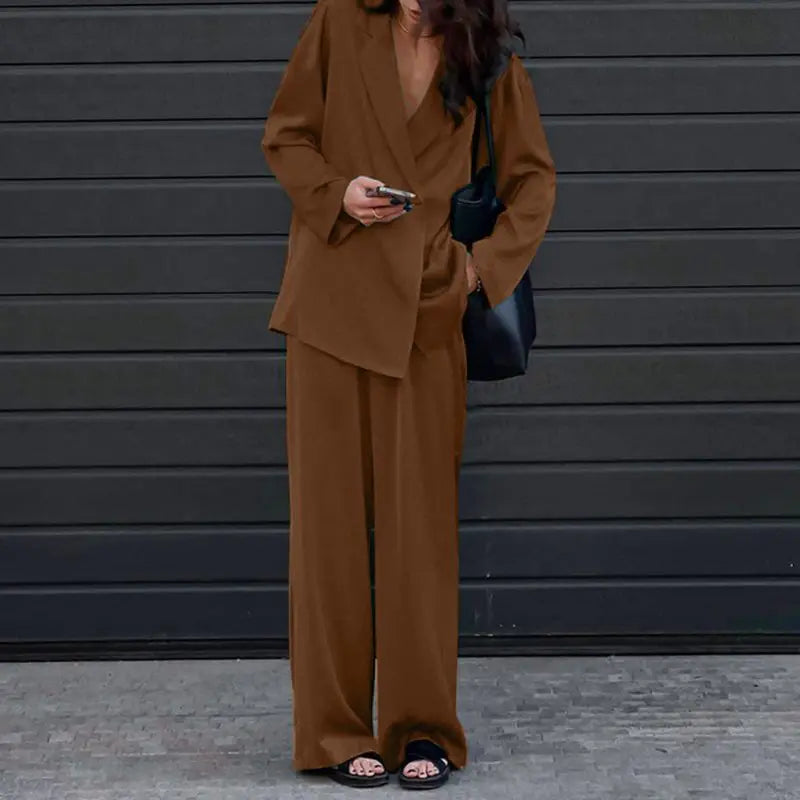Tove™ | Stilfuldt Sæt i Silke-look - Maison Léa & Lou