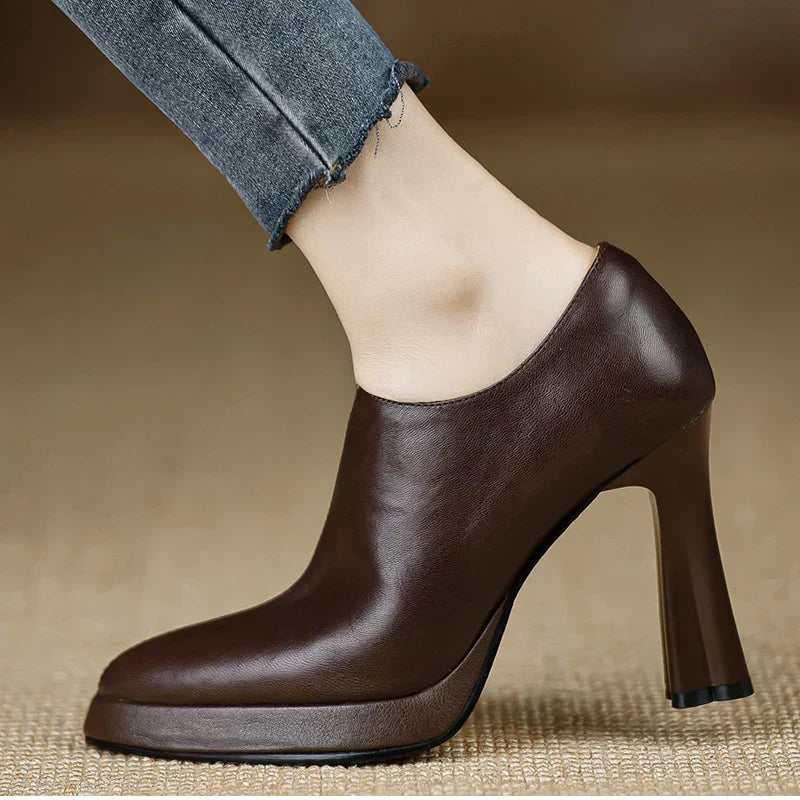 Carina™ | Stylish Pumps - Maison Léa & Lou