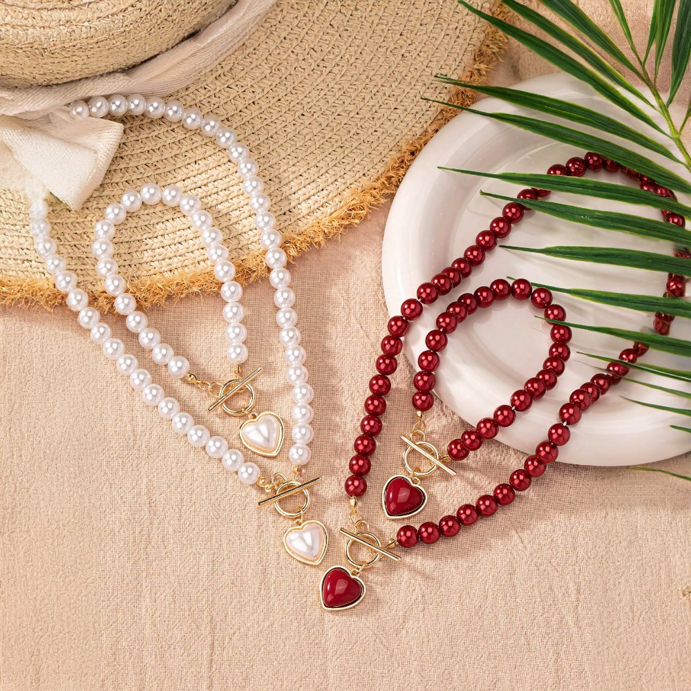 Set di bracciale e collana con pendente a cuore in perline da 2 pezzi